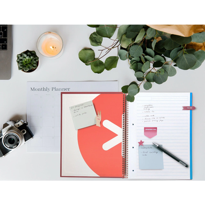 Antartik Cuaderno espiral A4 forrado 120 hojas 90 gr color frambuesa 10