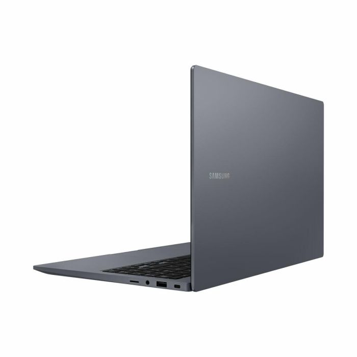 Laptop Samsung NP754XGK-KG1ES 15,6" 8 GB RAM 512 GB SSD 4