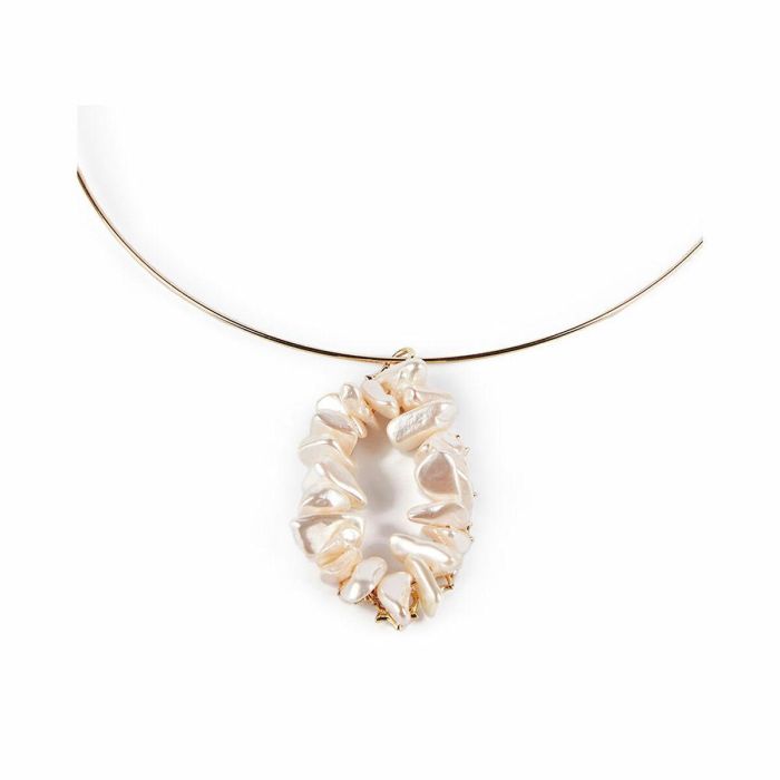 Shabama Collar MISSISSIPPI LUXE Perlas Naturales Aro Rígido con Colgante Ovalado, Acabado Oro Brillo para Mujer. 6 cm.