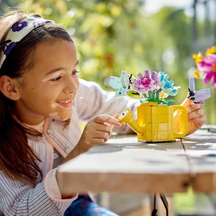 Lego Creator Juego de Construcción Flores en Regadera, Set de Ladrillos para Montaje Creativo de Modelos, Ideal para Niños y Niñas a partir de 8 Años 4 Lego Creator Juego de Construcción Flores en Regadera, Set de Ladrillos para Montaje Creativo de Modelos, Ideal para Niños y Niñas a partir de 8 Años 4
