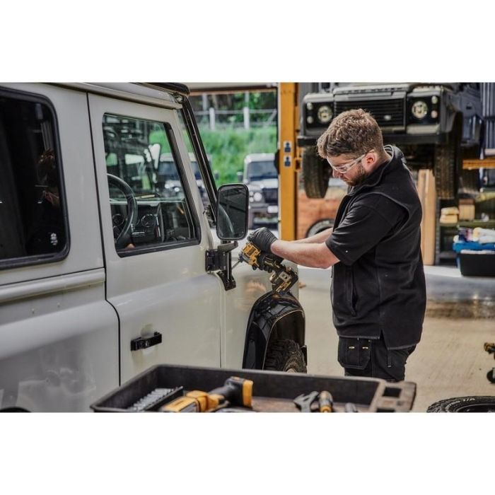 DeWALT Destornillador de impacto DCF850NT, 18V, 1/4", Sin escobillas, 205 Nm, 3 velocidades, 3800 IPM, Negro/Amarillo 2