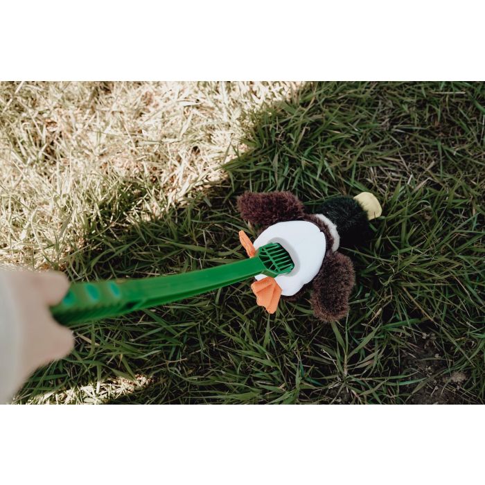 Flingerz Juguete Perro Pato Furry Duck con Lanzador, Nylon Balístico Resistente, Chirriador, Lavable, para Lanzamiento Largo 0 Flingerz Juguete Perro Pato Furry Duck con Lanzador, Nylon Balístico Resistente, Chirriador, Lavable, para Lanzamiento Largo 0