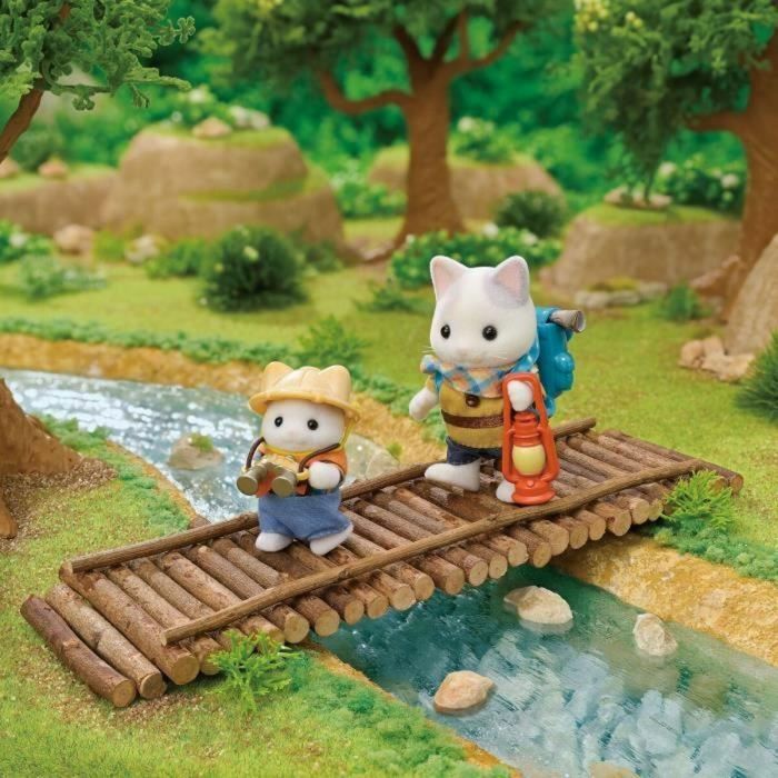Playset Sylvanian Families Son and Baby Cat Latte - Secret Forest Adventure 3