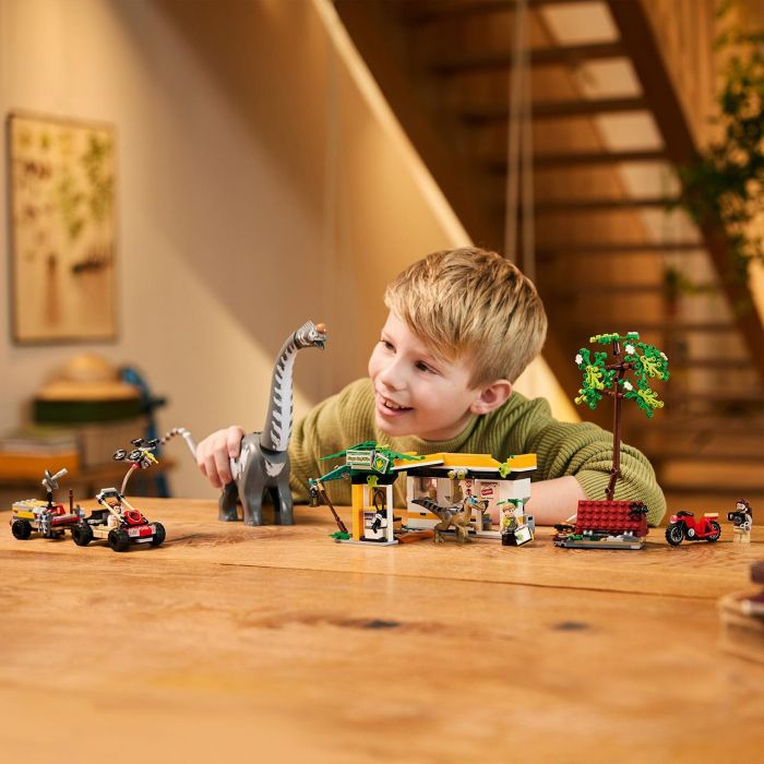 LEGO 76973 Jurassic World Misión de Seguimiento: Raptor y Titanosaurus Kit Construcción con Velocirraptor, Titanosaurus y 3 Minifiguras - Edad +7 4 LEGO 76973 Jurassic World Misión de Seguimiento: Raptor y Titanosaurus Kit Construcción con Velocirraptor, Titanosaurus y 3 Minifiguras - Edad +7 4
