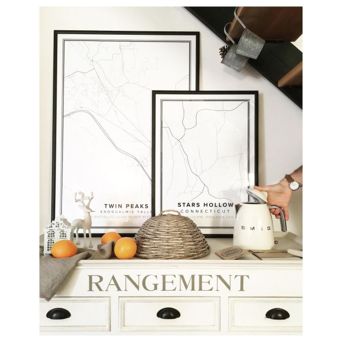 Smeg KLF03CREU Hervidor de Agua de Acero Inoxidable 1.7L 2400W con Filtro Antical, Apagado Automático y Base Giratoria 360°, Color Crema