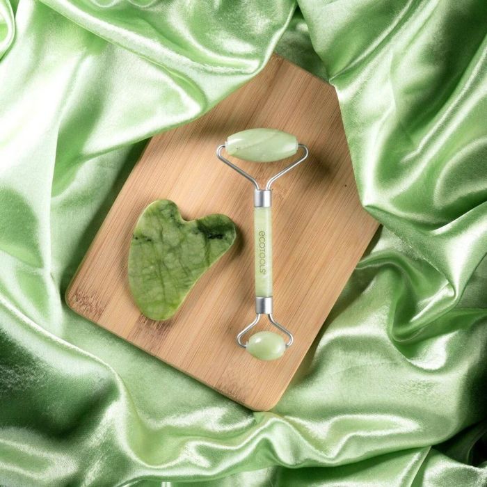 Ecotools Set Cosmética Facial Jade 2 Piezas: Rodillo y Guasha Jade. Masaje Detox, Purificante, Anti-Hinchazón, Cruelty Free, Vegano 2 Ecotools Set Cosmética Facial Jade 2 Piezas: Rodillo y Guasha Jade. Masaje Detox, Purificante, Anti-Hinchazón, Cruelty Free, Vegano 2