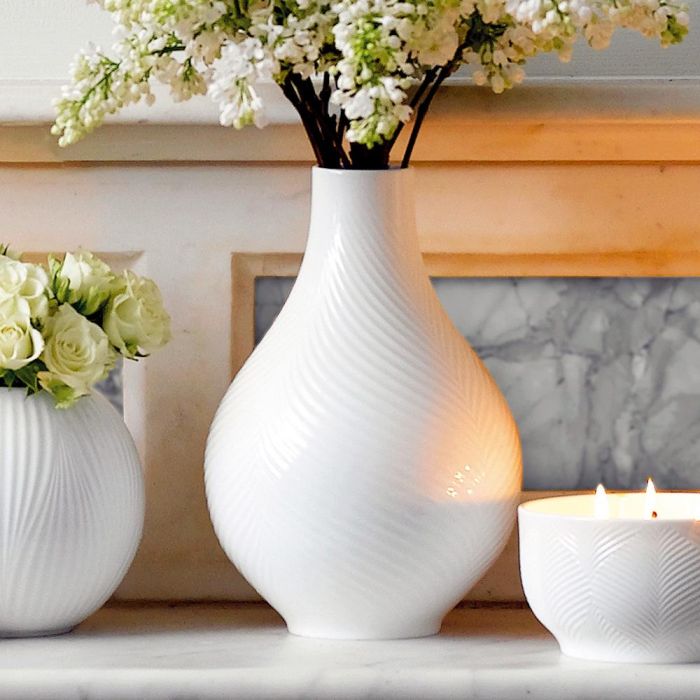 Wedgwood Jarrón White Folia 23 cm 1