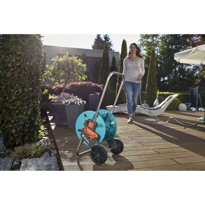 Gardena Aquaroll S Enrollador de manguera sobre ruedas con 40m manguera Ø13mm, mango telescópico, antigoteo, resistente a heladas. 1 Gardena Aquaroll S Enrollador de manguera sobre ruedas con 40m manguera Ø13mm, mango telescópico, antigoteo, resistente a heladas. 1