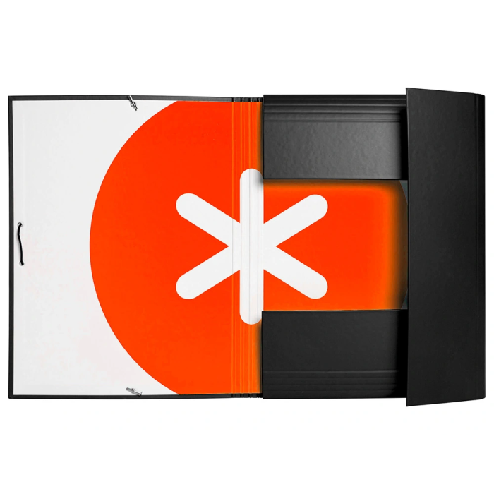 Antartik Carpeta Tres Solapas Cartón Forrado Negro DIN A4 5