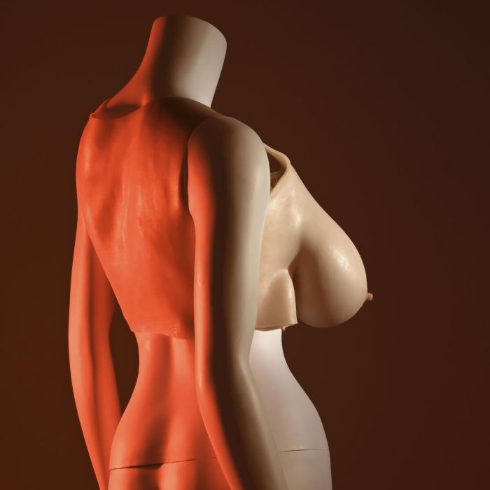 Prótesis de pechos Gender X 4