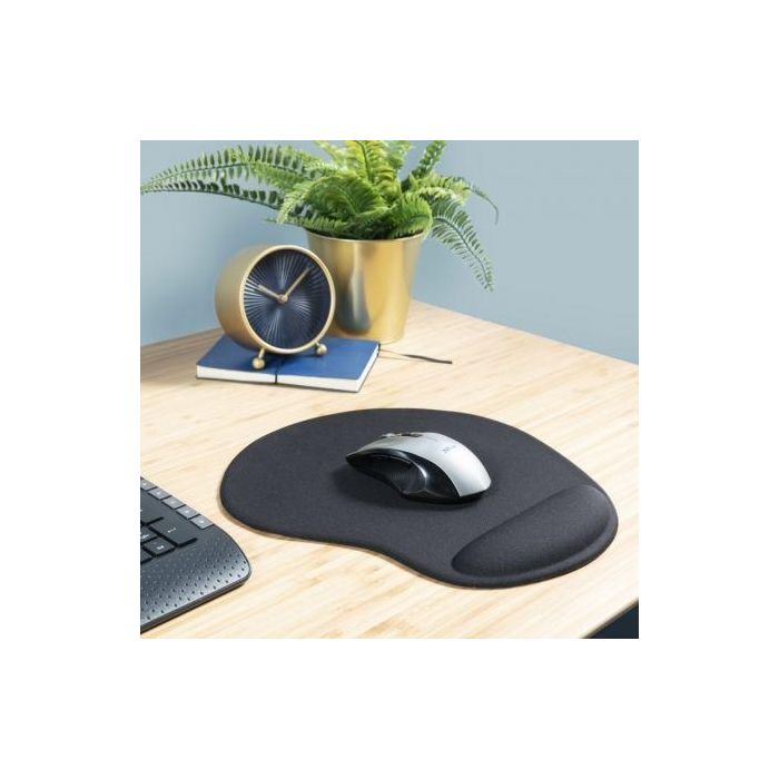 Trust 23728 Alfombrilla de Ratón Ergonómica XL con Reposamuñecas de Gel Blando y Superficie de 255x295mm, Medidas 19x292x322mm 4