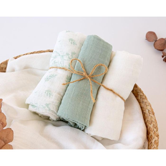 Set De 3 Muselinas Verde, Blanco Y Estampado Selva 70x70 cm Set De 3 Muselinas Verde, Blanco Y Estampado Selva 70x70 cm