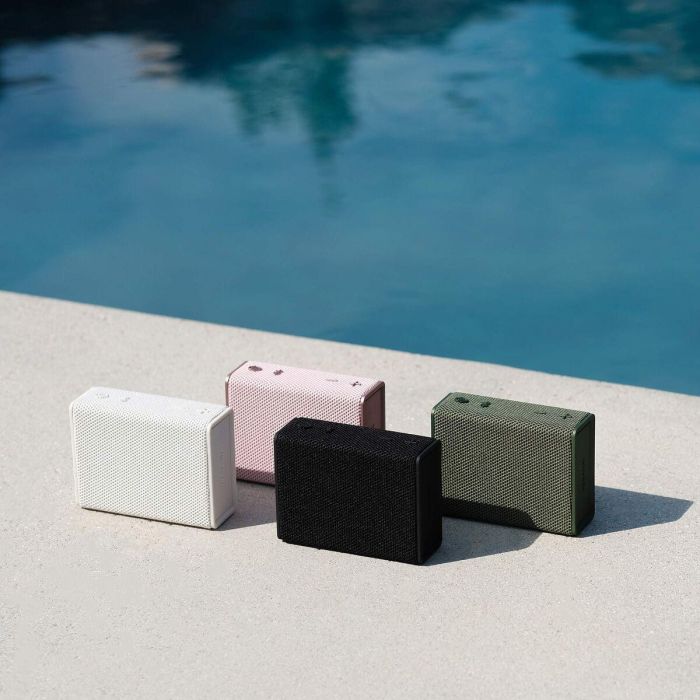 Urbanista Altavoz Portatil Sydney Bluetooth Verde - Sonido Impecable y Diseño Vibrante hasta 5 Horas de Autonomía 4 Urbanista Altavoz Portatil Sydney Bluetooth Verde - Sonido Impecable y Diseño Vibrante hasta 5 Horas de Autonomía 4