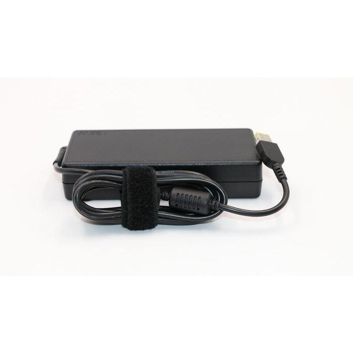 Lenovo AC power adapter, 135W output, 100-240VAC input, suitable for ThinkPad laptops, 3-phase design. 3 Lenovo AC power adapter, 135W output, 100-240VAC input, suitable for ThinkPad laptops, 3-phase design. 3