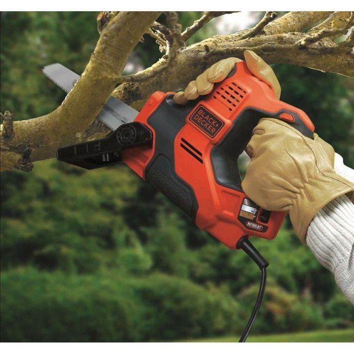 Black & Decker Sierra Scorpion Autoselect 500W 8 Black & Decker Sierra Scorpion Autoselect 500W 8