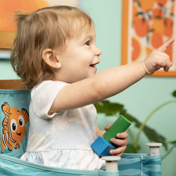 Disney Baby DIS0074451172364 Asiento elevador de viaje plegable, portátil, ligero y fácil de limpiar 1 Disney Baby DIS0074451172364 Asiento elevador de viaje plegable, portátil, ligero y fácil de limpiar 1