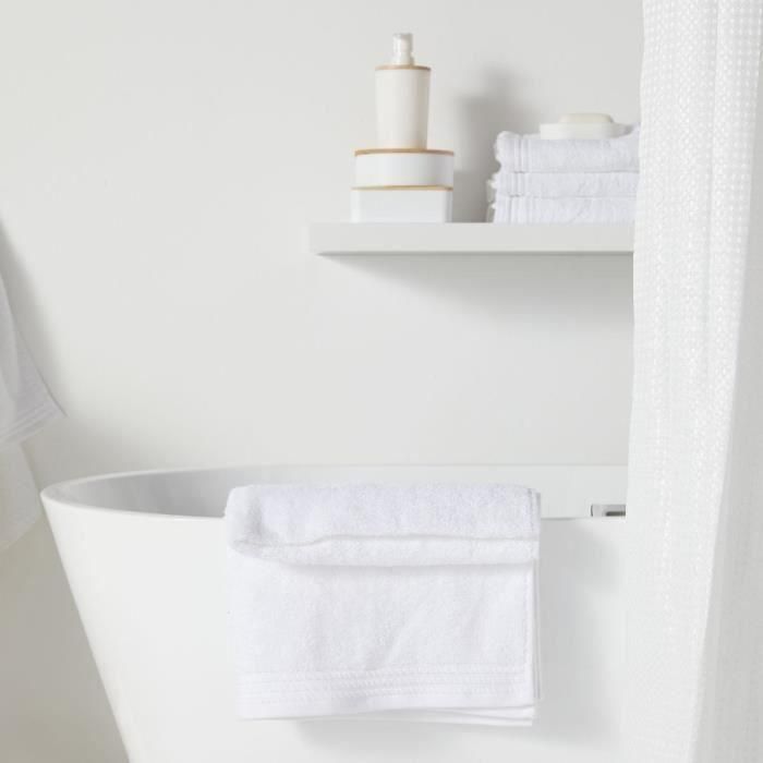 Cortina de ducha con diseño de gofres - Blanca - Poliéster - 180 x 200 cm - 12 ganchos - UTILITY - TODAY 2