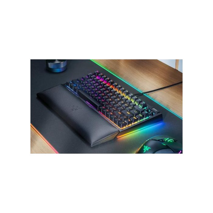 Razer BlackWidow V4 75% Teclado Mecánico Compacto con Retroiluminación RGB, Interruptor Mecánico, USB-C - RZ03-05000100-R3M1 3 Razer BlackWidow V4 75% Teclado Mecánico Compacto con Retroiluminación RGB, Interruptor Mecánico, USB-C - RZ03-05000100-R3M1 3
