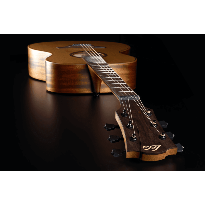 Guitarra Acústica Lâg Auditorium Tramontane 170 - Natural 5 Guitarra Acústica Lâg Auditorium Tramontane 170 - Natural 5
