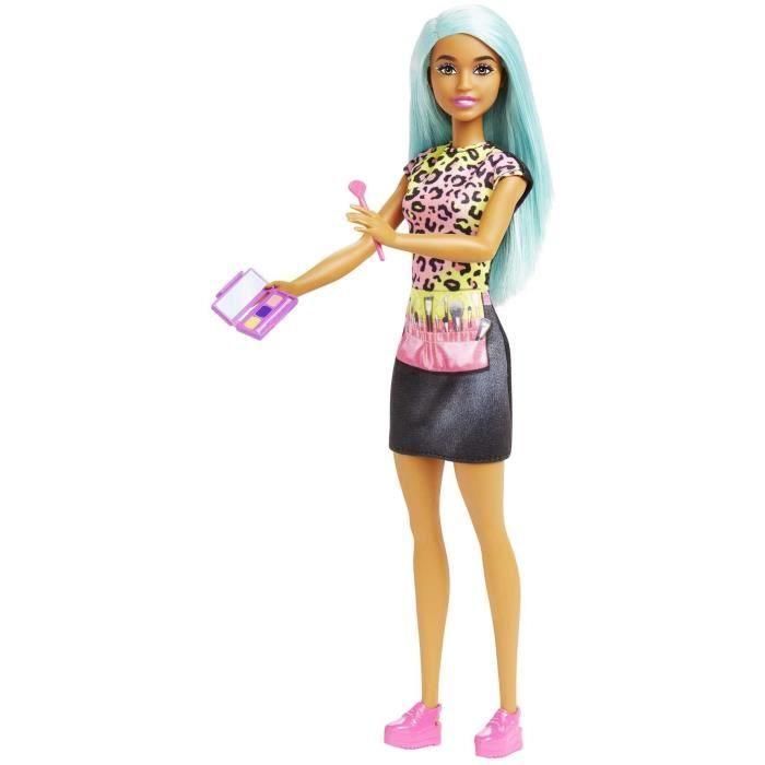 Barbie Hkt66 Muñeca Tú Puedes Ser Maquilladora con Delantal Estampado, Accesorios de Maquillaje, Pelo Azul y Zapatos Rosa, Edad +3 Años 1
