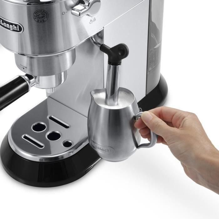 Delonghi EC 685.M Cafetera espresso Dedica Acero Inoxidable 15 bares, 1L, 1300W, Sistema Capuchino, 1 o 2 Tazas, Programable 4 Delonghi EC 685.M Cafetera espresso Dedica Acero Inoxidable 15 bares, 1L, 1300W, Sistema Capuchino, 1 o 2 Tazas, Programable 4