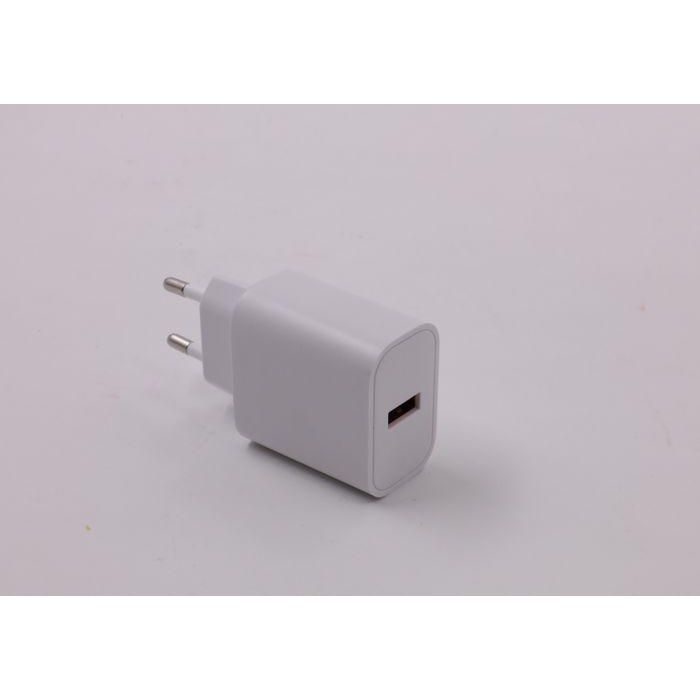 CoreParts Adaptador de Corriente USB Blanco 18W 5V/2.4A, 9V/2A, 12V/1.5A QC 3.0 CoreParts Adaptador de Corriente USB Blanco 18W 5V/2.4A, 9V/2A, 12V/1.5A QC 3.0