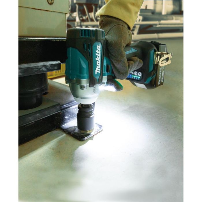 Makita DTW300Z Akku-Schlagschrauber 8