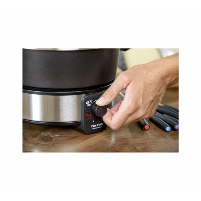 FONDUE TAURUS FF2 - 1000W - TERMOSTATO REGULABLE - CAPACIDAD 2L - 8 PINCHOS - ANTIADHERENTE - PIES ANTIDESLIZANTES 13