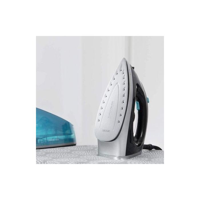 Centro de Planchado Cecotec Total Iron 7000 Steam Pro/ 2400W/ Depósito de agua 2L