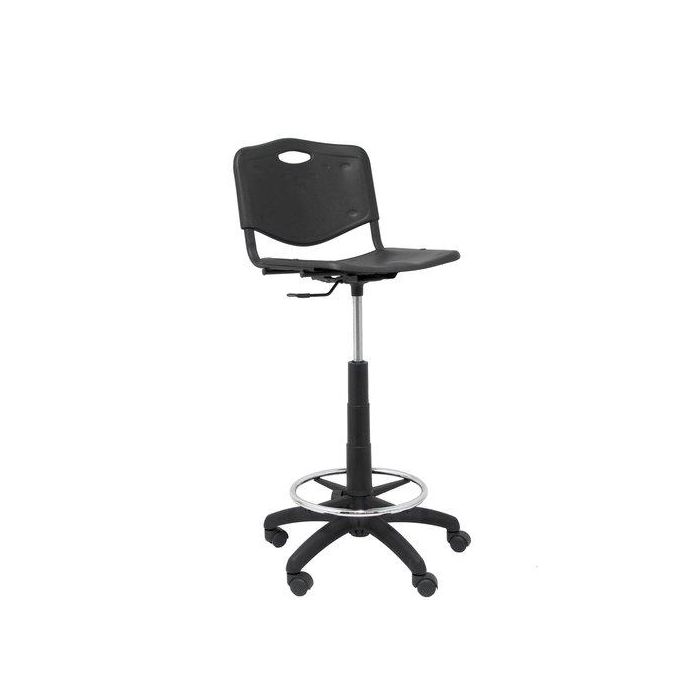 Taburete Piqueras Y Crespo Robledo Giratorio Regulable En Altura Estructura Negra Ruedas Nylon Aro Cromado Asiento Y Respaldo Pvc Negro