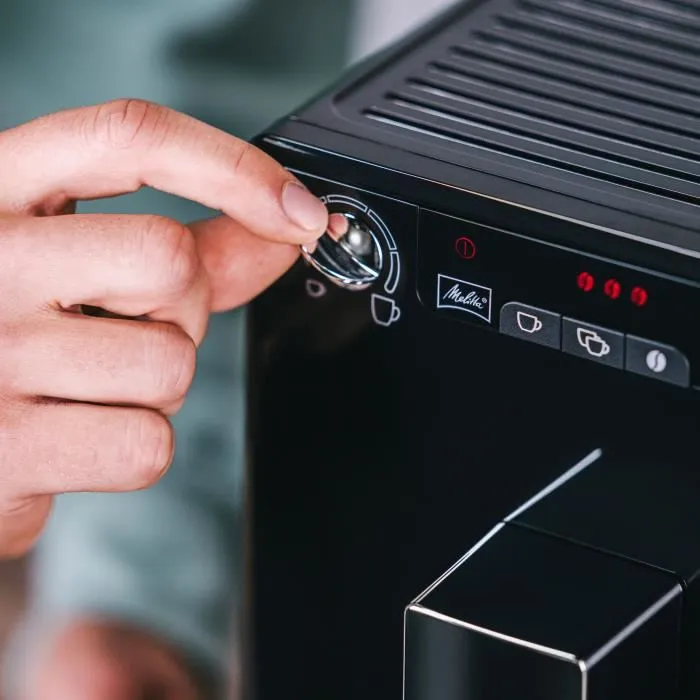 Melitta E950-101 Cafetera Espresso Automática con Molinillo Caffeo Solo - Negro 2