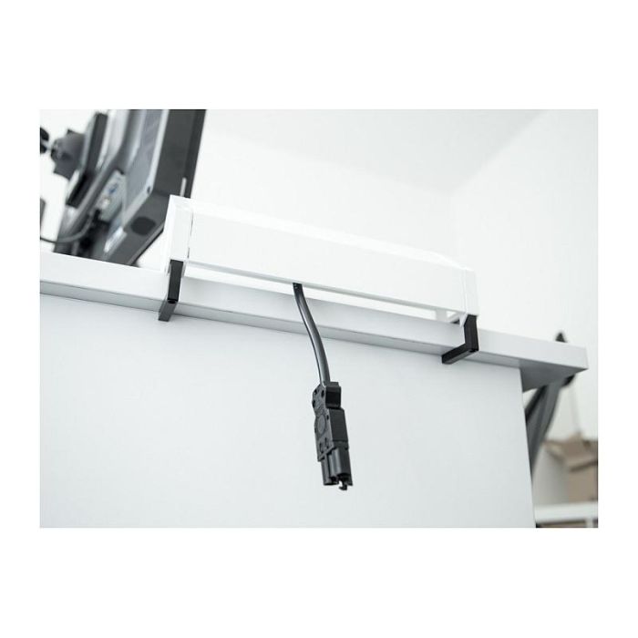 Bachmann DESK2 Regleta 3 Enchufes Type F 16A 230V 4 Módulos Negro Aluminio Acero Inoxidable Bachmann DESK2 Regleta 3 Enchufes Type F 16A 230V 4 Módulos Negro Aluminio Acero Inoxidable