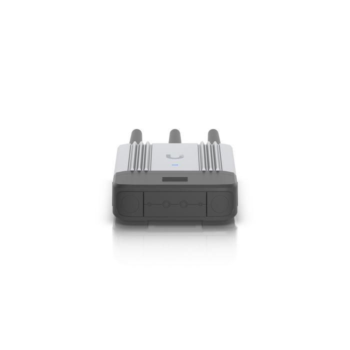 Ubiquiti Mobile Router Industrial, LTE Cat 4 WiFi, nano-SIM (4FF), 2x GbE RJ45, Weatherproof. polycarbonate, aluminum 6 Ubiquiti Mobile Router Industrial, LTE Cat 4 WiFi, nano-SIM (4FF), 2x GbE RJ45, Weatherproof. polycarbonate, aluminum 6