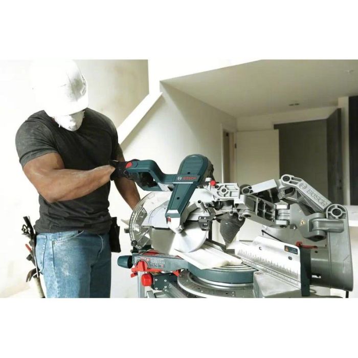 Bosch GCM 10 GDJ Paneelsäge 2 Bosch GCM 10 GDJ Paneelsäge 2
