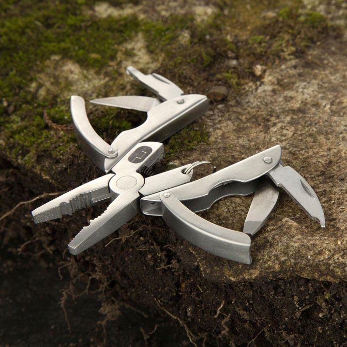 True Multiherramienta Scarab 7 en 1 Plegable Acero Inoxidable con Alicates, Cuchillo, Destornilladores y Lima 2