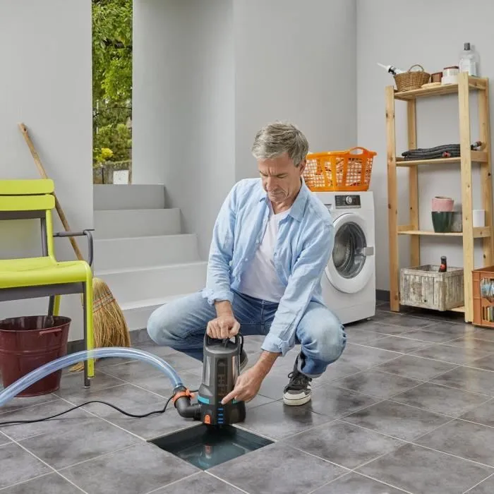 Gardena Bomba de agua clara 17000 Aquasensor para drenaje con tecnología Aquasensor 1