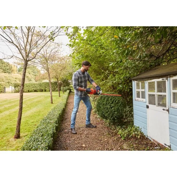 Black + Decker Recortadora de setos BEHT201 45cm 420W 5 Black + Decker Recortadora de setos BEHT201 45cm 420W 5