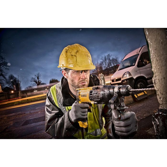 Martillo perforador Dewalt D25133K 800 W 1500 RPM 3 Martillo perforador Dewalt D25133K 800 W 1500 RPM 3