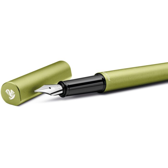 Pelikan Füllhalter Ineo Elements P6 Metall-Etui Frühl.-Grün 3 Pelikan Füllhalter Ineo Elements P6 Metall-Etui Frühl.-Grün 3