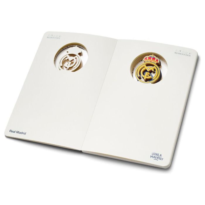 Real Madrid Cuaderno A5 con Escudo en 3D Azul Oficial 120 Hojas Sin Pautar