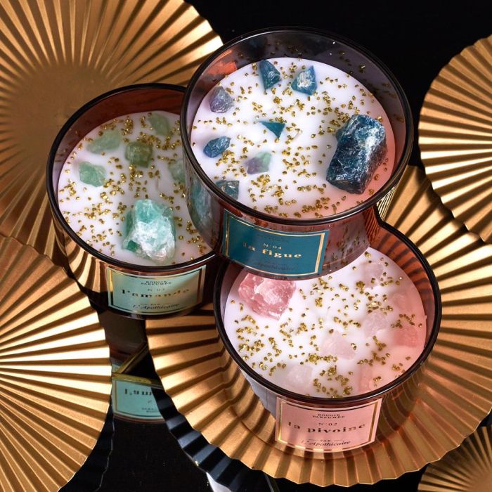 Home Deco Factory Vela Perfumada con Piedras, Vaso de Vidrio Tintado, Cera de Parafina y Minerales, 7.8 cm Alto 1