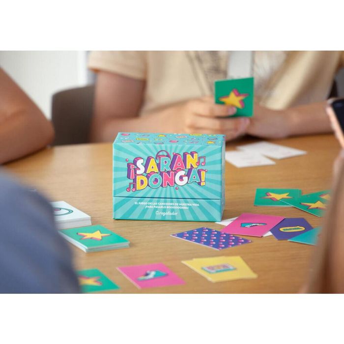 Hello Fun Juego ¡Sarandonga! Juego musical para cantar, interpretar y bailar +12 años No requiere pilas 14,8x10x7 cm 1 Hello Fun Juego ¡Sarandonga! Juego musical para cantar, interpretar y bailar +12 años No requiere pilas 14,8x10x7 cm 1