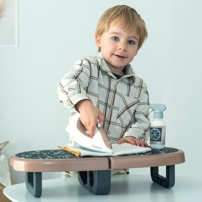 Smoby SMO3032163301233 - Tefal - Tabla de planchar plegable para niños - a partir de 3 años 1 Smoby SMO3032163301233 - Tefal - Tabla de planchar plegable para niños - a partir de 3 años 1