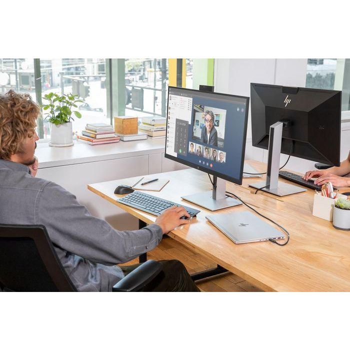 HP 68.58 cm (27"), QHD (2560 x 1440), 16:9, 300 cd/m², 1000:1 static, 5000000:1 dynamic, 5 ms gray to gray 16 HP 68.58 cm (27"), QHD (2560 x 1440), 16:9, 300 cd/m², 1000:1 static, 5000000:1 dynamic, 5 ms gray to gray 16