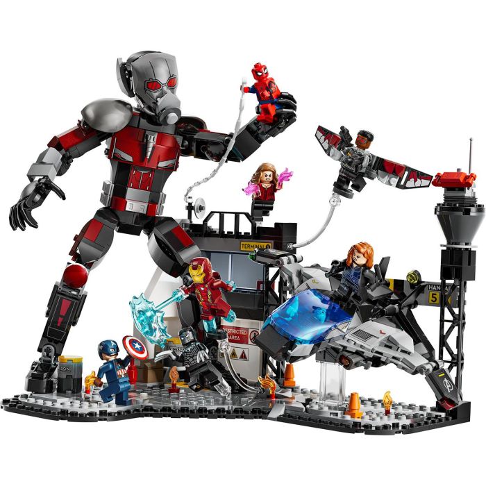 LEGO Marvel 76314 La Batalla del Capitán América: Civil War - Juguete para niño de 10 años 1