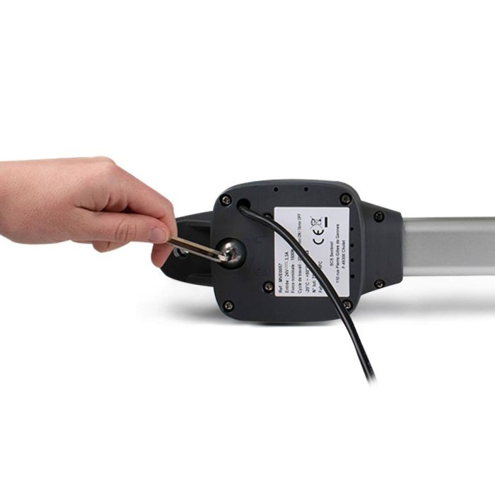 SCS SENTINEL OpenGate 1 Motorización 24V con cilindros para cancela batiente 1 SCS SENTINEL OpenGate 1 Motorización 24V con cilindros para cancela batiente 1