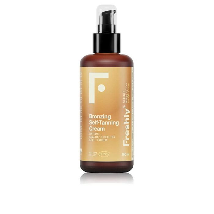 Freshly Cosmetics BRONZING RADIANCE crema autobronceadora 200 ml para un bronceado radiante en 3 días Freshly Cosmetics BRONZING RADIANCE crema autobronceadora 200 ml para un bronceado radiante en 3 días