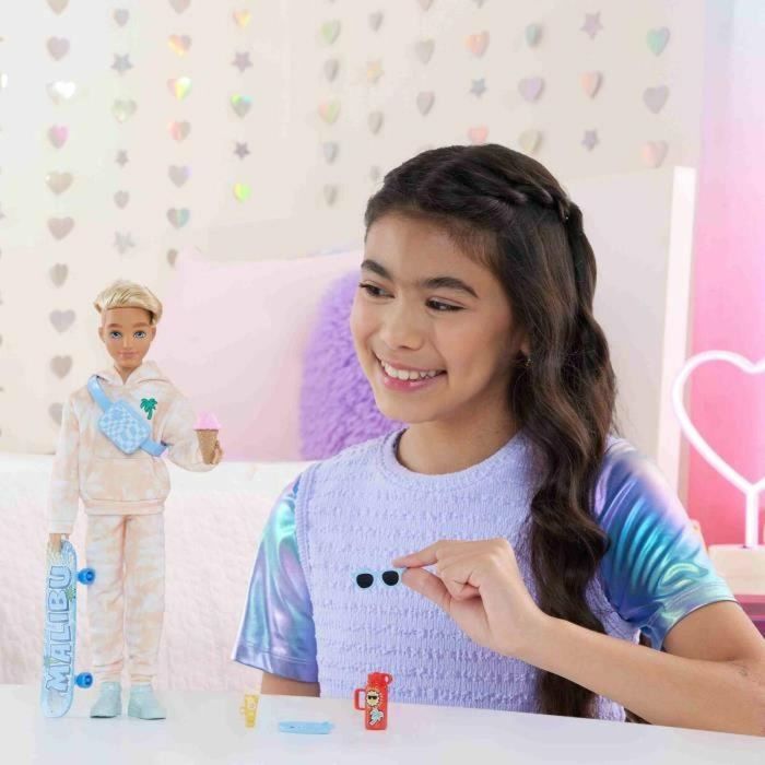 Barbie Ken, la mejor amiga de sus sueños - JDD75 Muñeca con 11 puntos de articulación y 9 accesorios 4