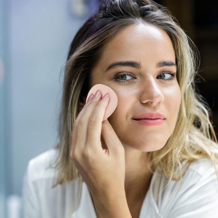 Cosmetic Club Juego de 10 Esponjas de Maquillaje Reutilizables y Lavables para Aplicación Perfecta 4