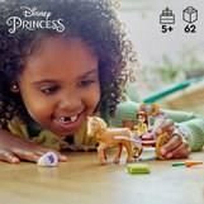 LEGO 43233 Disney Princess La Historia de Bella - El Carruaje, Juguete con Mini Muñeca Princesa, La Bella y la Bestia